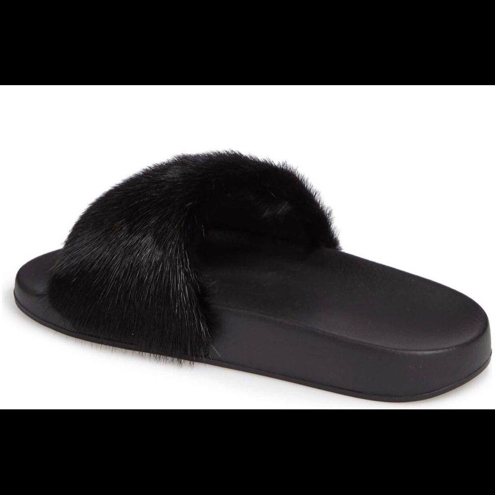 100% authentic Givenchy Slippers - Picture 2 of 4